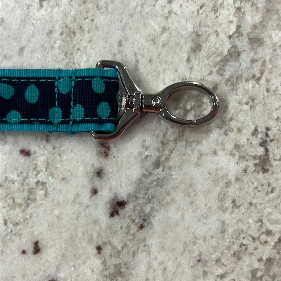 Thirty-One Blue Navy Lotsa Dots
Hang it up key fob - Picture 5 of 7